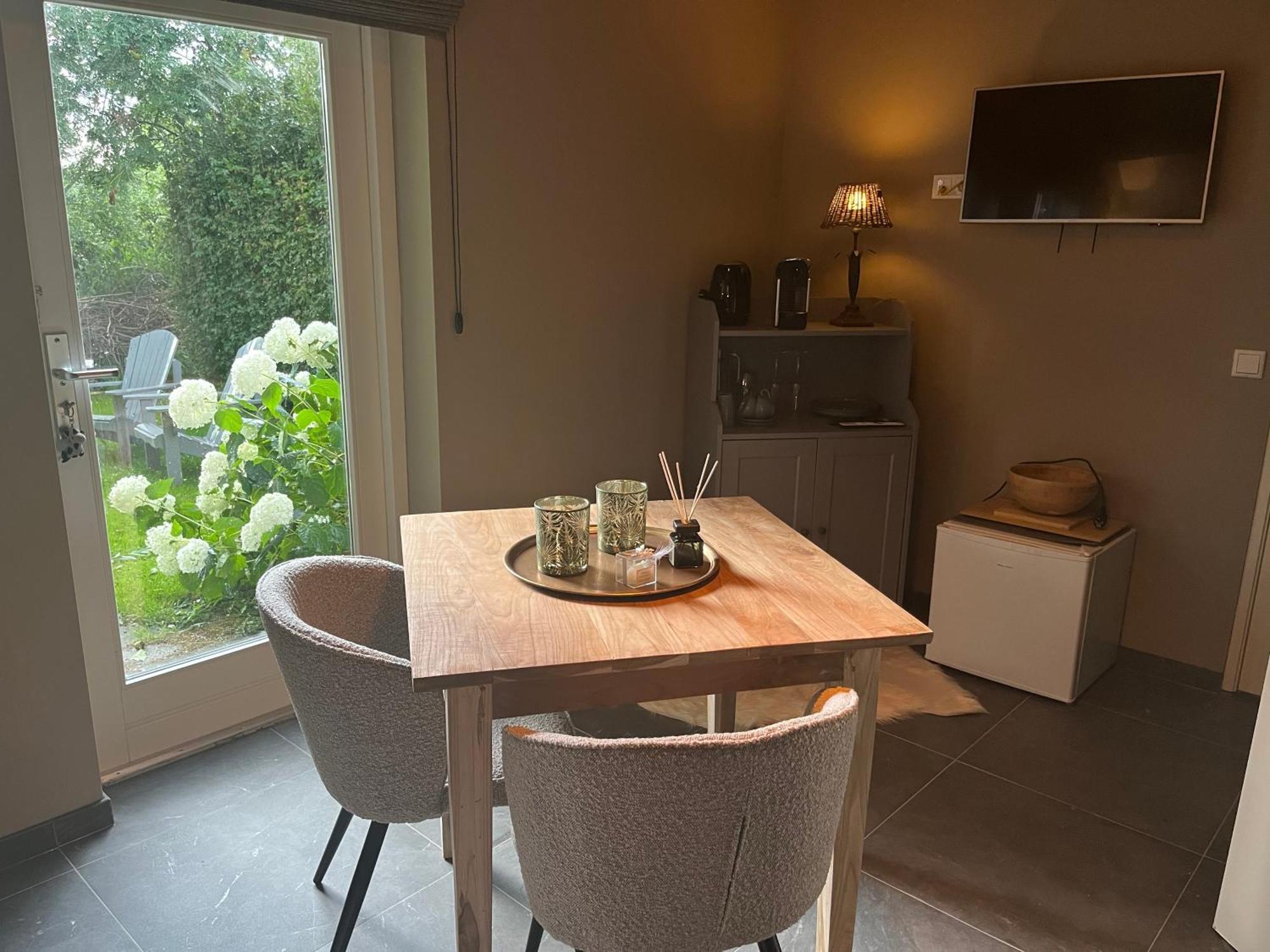 Bed & Breakfast+ De Kooimolen Dreumel Luaran gambar